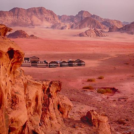 Wadi Rum Travel Camp酒店 外观 照片