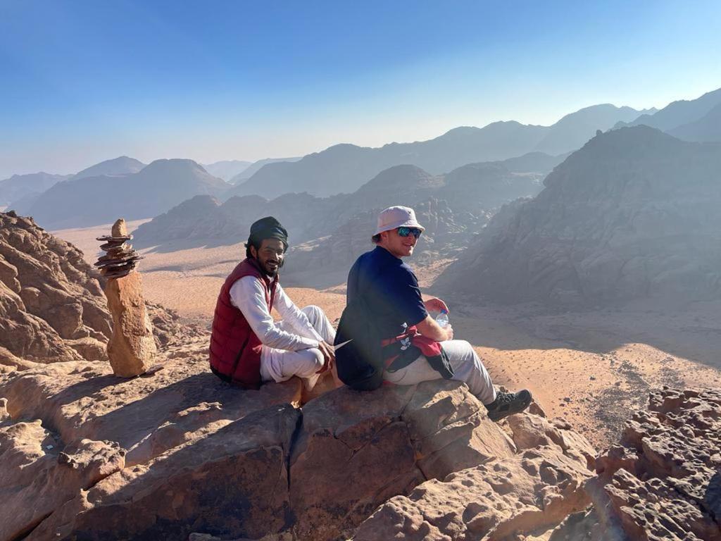 Wadi Rum Travel Camp 外观 照片