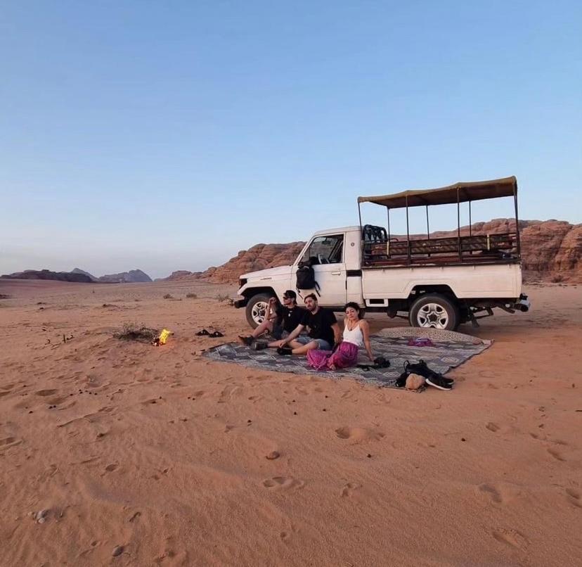 Wadi Rum Travel Camp 外观 照片