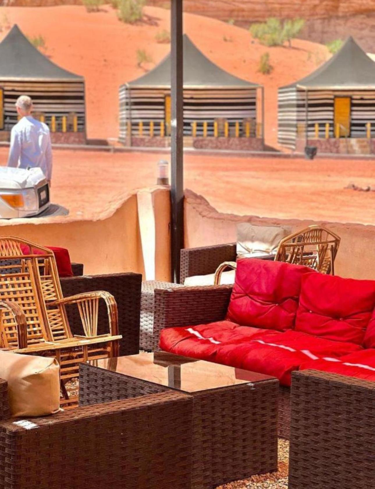 Wadi Rum Travel Camp酒店 外观 照片