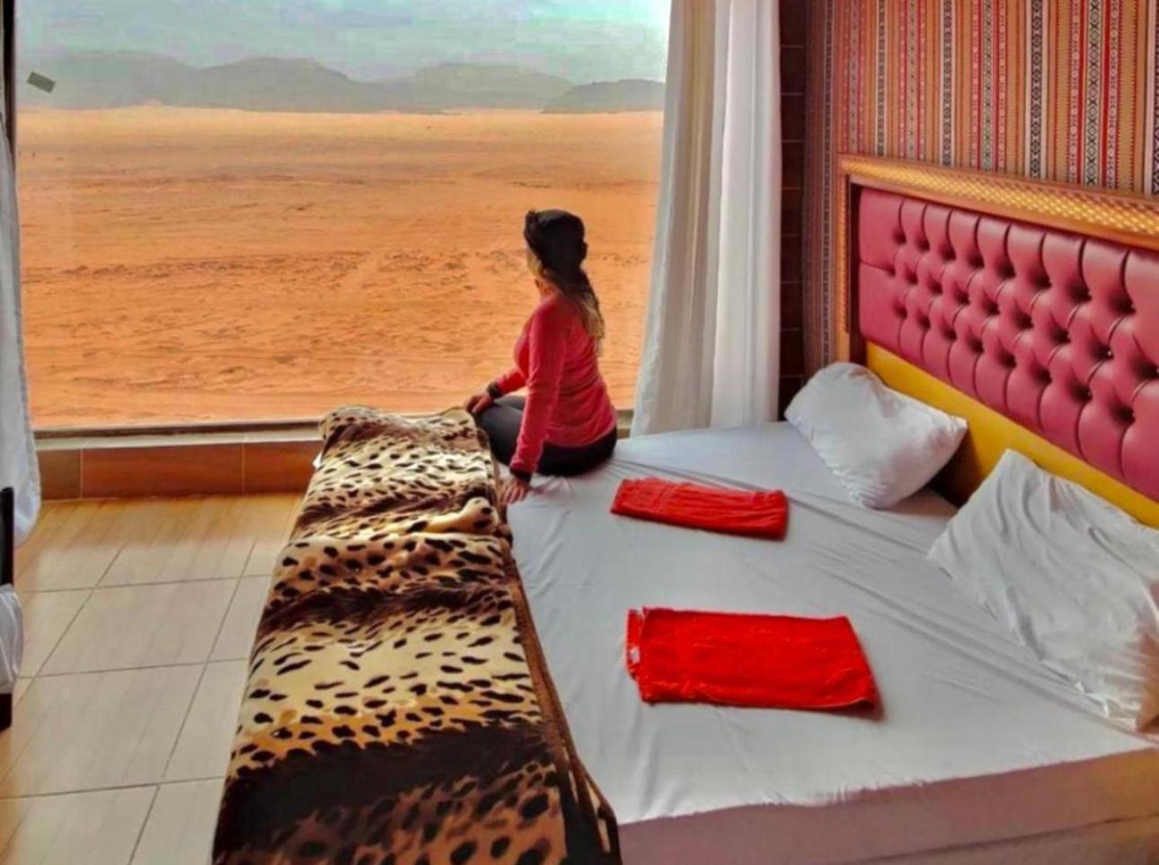 Wadi Rum Travel Camp酒店 外观 照片