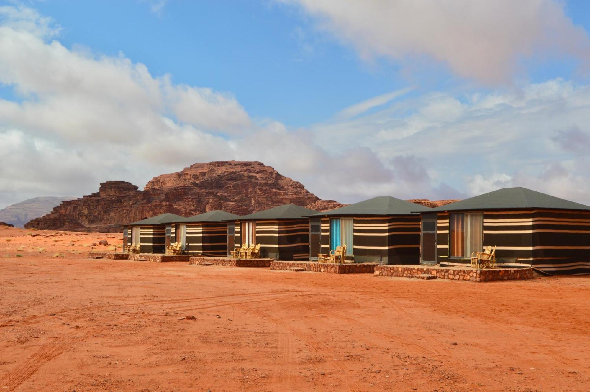 Wadi Rum Travel Camp 外观 照片