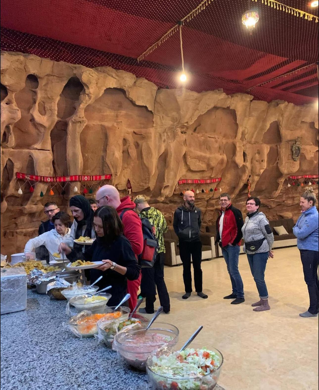 Wadi Rum Travel Camp 外观 照片